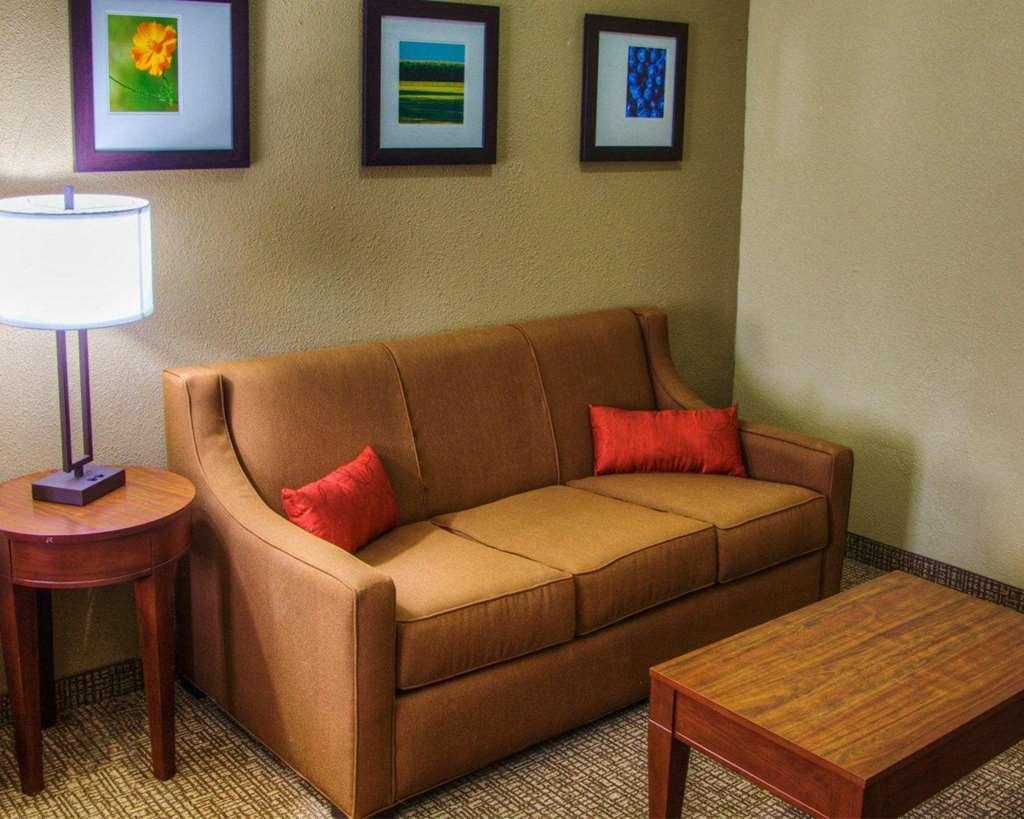Comfort Suites Plymouth Near Us-30 Værelse billede