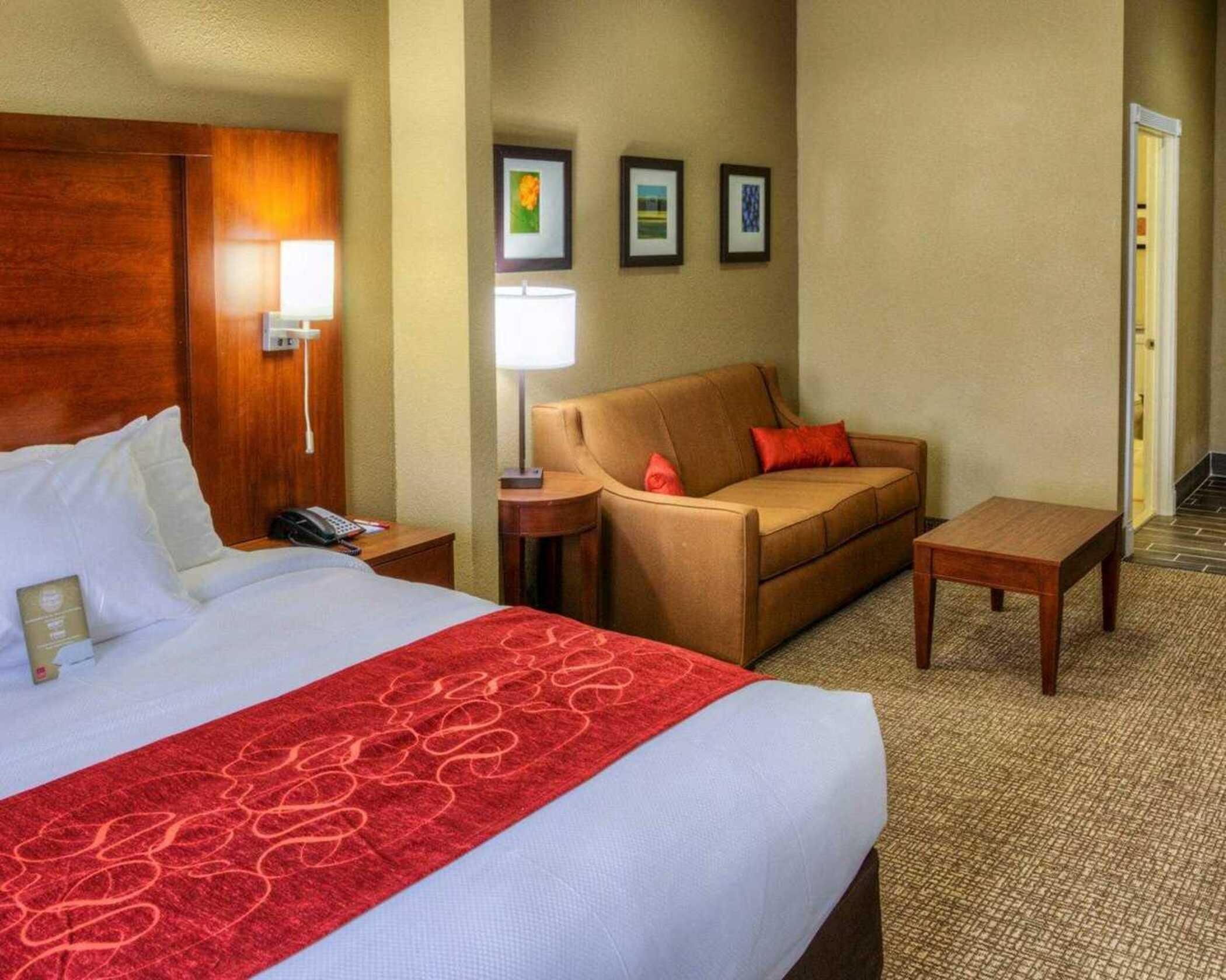 Comfort Suites Plymouth Near Us-30 Eksteriør billede