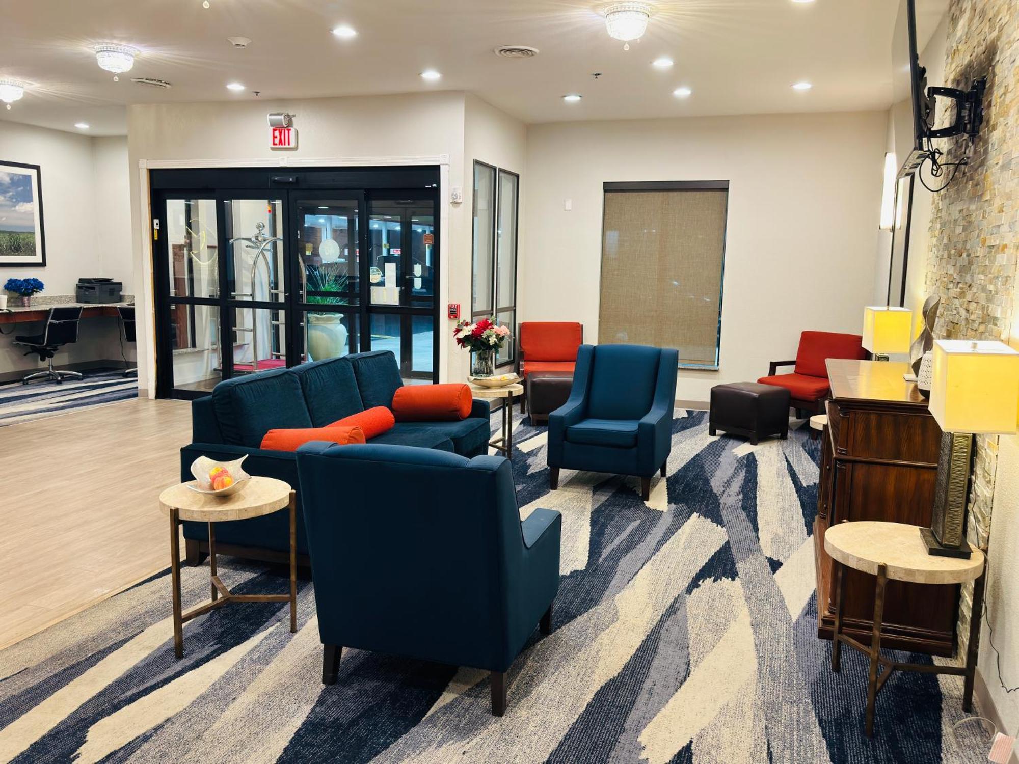 Comfort Suites Plymouth Near Us-30 Eksteriør billede