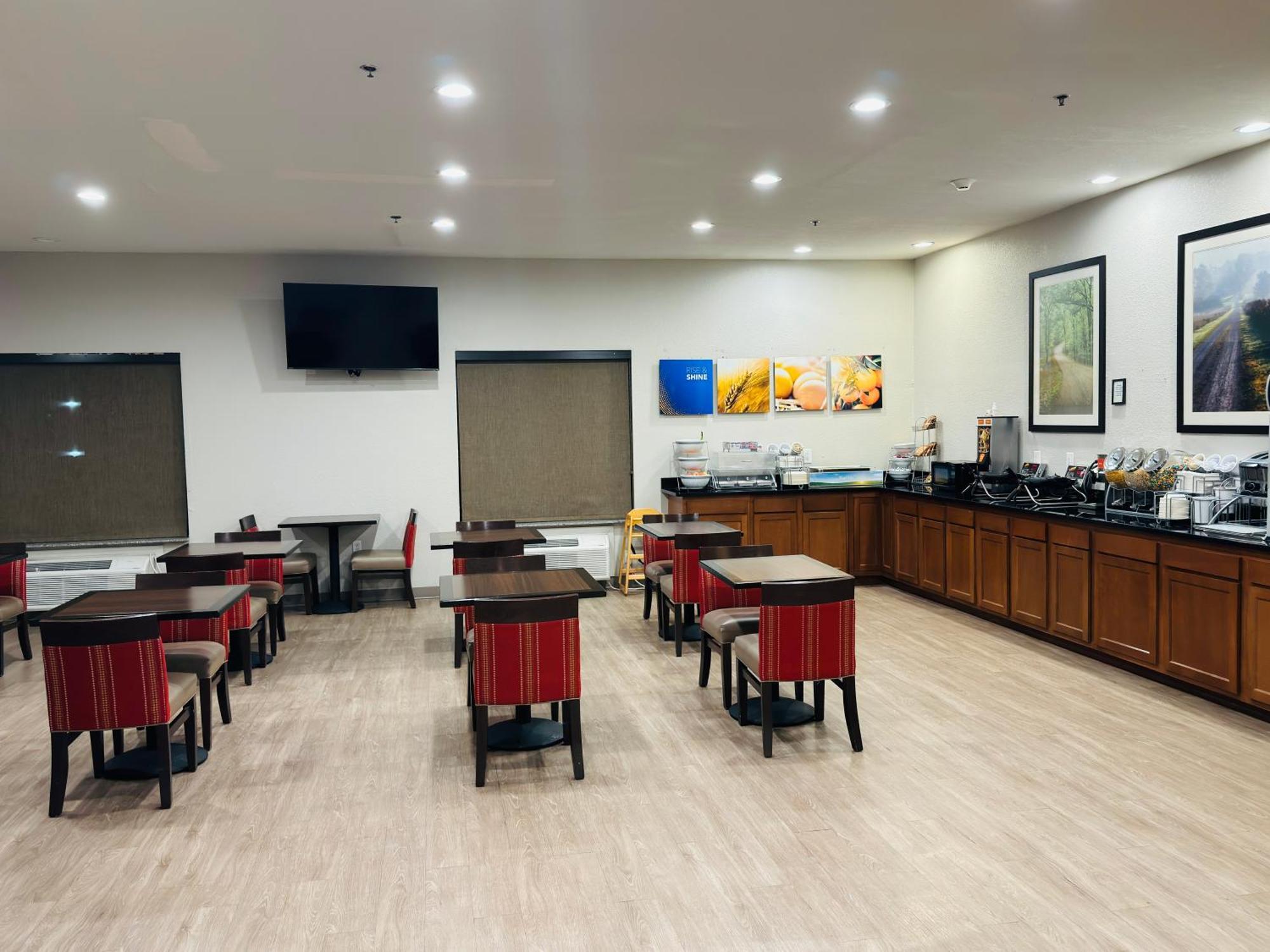 Comfort Suites Plymouth Near Us-30 Eksteriør billede